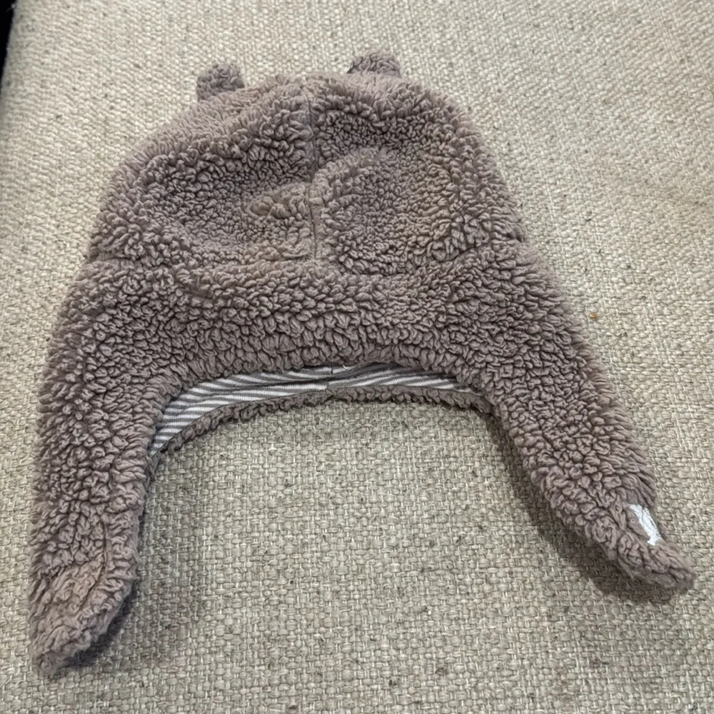 Carter’s Baby Boys Winter Hat with Ears. Size 0-9 mos.